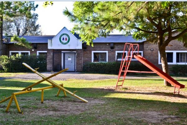 Docentes suspendidas por maltrato en Funes: qué dice el Jardín Amiguitos